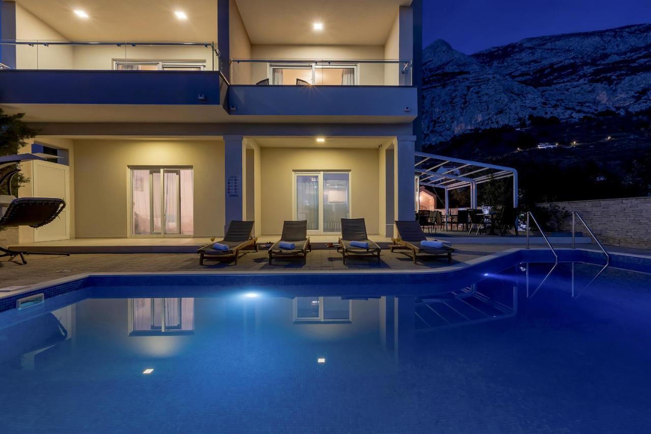 Apartments Lujnovic Makarska Exteriör bild