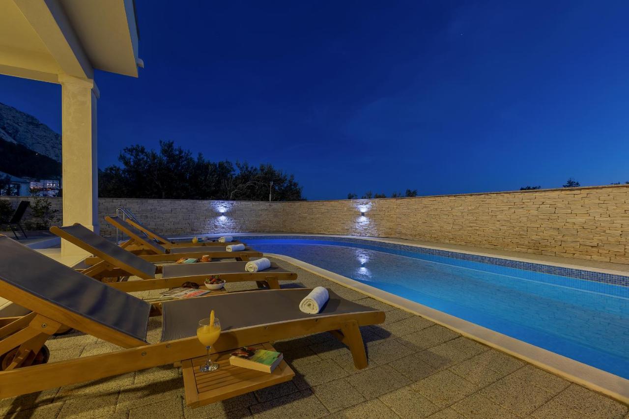 Apartments Lujnovic Makarska Exteriör bild